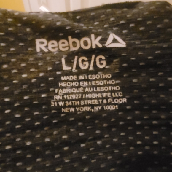 Men's Reebok tshirt - Picture 4 of 4